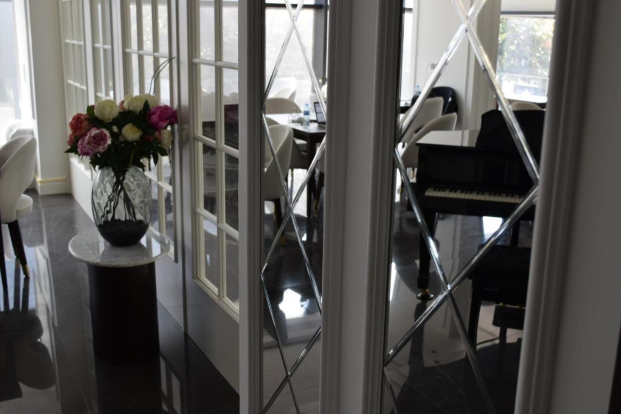 Boutique Hotel Vissi D'Arte Будва Экстерьер фото